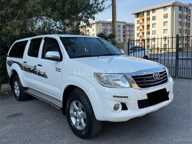 Toyota Hilux 2013, 98,200 km - 2.7 l - Bakı