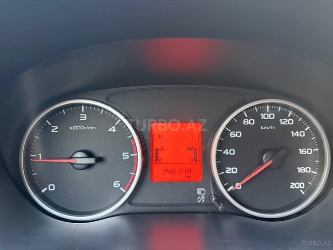 Mitsubishi L200 2019, 146,000 km - 2.5 l - Bakı