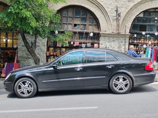 Mercedes E 220 2006, 418,000 km - 2.2 l - Gəncə