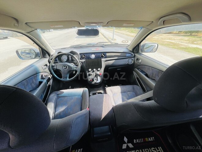 Mitsubishi Airtrek 2002, 256,000 km - 2.0 л - Bakı