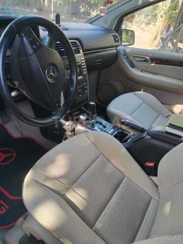 Mercedes B 170 2008, 250,000 km - 1.7 л - Qax