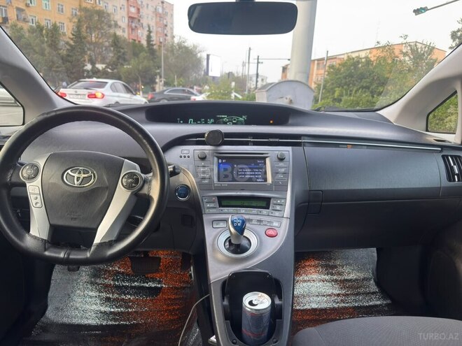 Toyota Prius 2014, 320,000 km - 1.8 l - Sumqayıt
