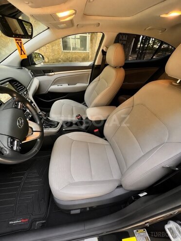 Hyundai Elantra 2019, 121,000 km - 2.0 l - Bakı