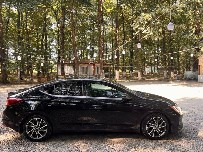 Hyundai Elantra 2019, 121,000 km - 2.0 l - Bakı