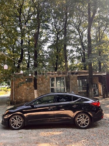 Hyundai Elantra 2019, 121,000 km - 2.0 l - Bakı
