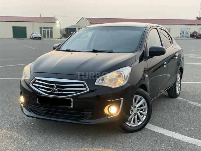Mitsubishi Attrage 2014, 265,000 km - 1.2 l - Bakı