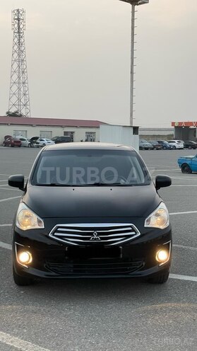 Mitsubishi Attrage 2014, 265,000 km - 1.2 l - Bakı