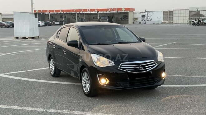 Mitsubishi Attrage 2014, 265,000 km - 1.2 l - Bakı