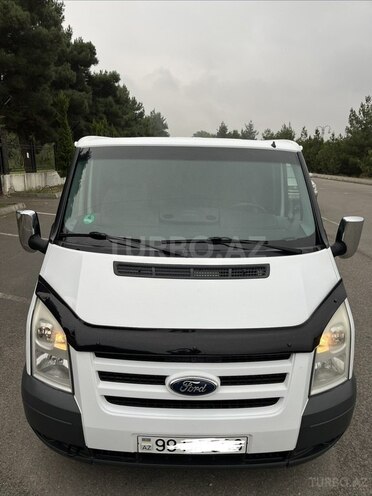 Ford Transit 2011, 200,000 km - 2.2 l - Quba