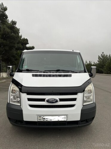 Ford Transit 2011, 200,000 km - 2.2 l - Quba