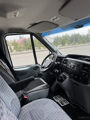 Ford Transit 2011, 200,000 km - 2.2 l - Quba