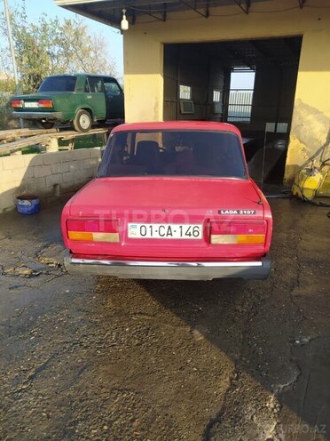 LADA (VAZ) 2107 1997, 350,000 km - 1.5 l - Salyan
