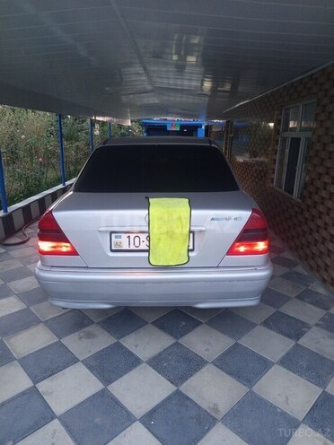 Mercedes C 280 1995, 446,600 km - 2.8 l - Masallı