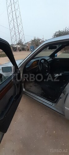 Mercedes  1993, 766,500 km - 2.0 l - Bakı