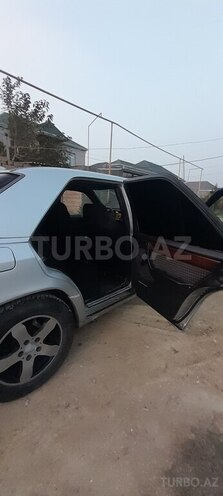Mercedes  1993, 766,500 km - 2.0 l - Bakı