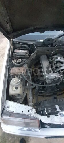 Mercedes  1993, 766,500 km - 2.0 l - Bakı