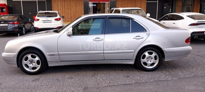 Mercedes E 270 2000, 442,000 km - 2.7 л - Bakı