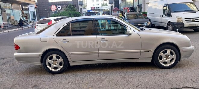 Mercedes E 270 2000, 442,000 km - 2.7 л - Bakı