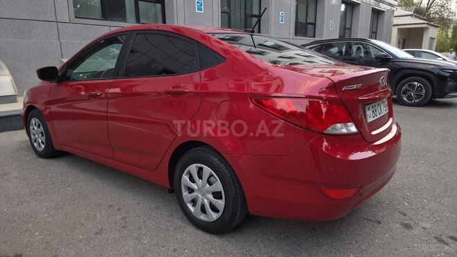Hyundai Accent 2016, 129,000 km - 1.6 л - Bakı