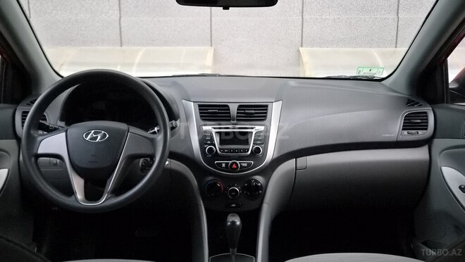 Hyundai Accent 2016, 129,000 km - 1.6 л - Bakı