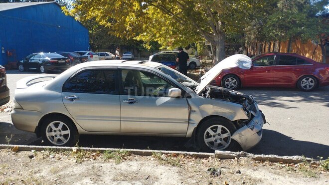 Mitsubishi Lancer 2006, 400,000 km - 1.6 l - Yevlax