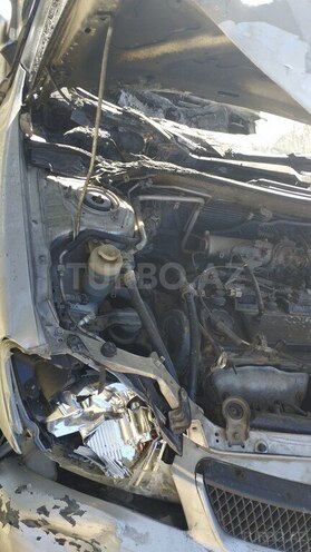 Mitsubishi Lancer 2006, 400,000 km - 1.6 l - Yevlax