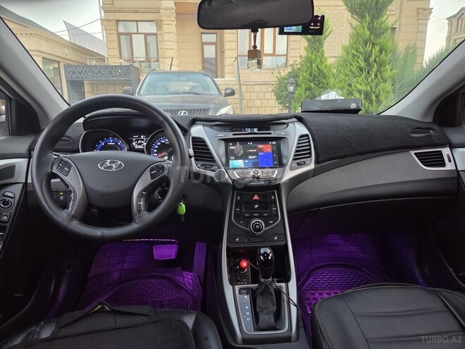 Hyundai Avante 2014, 166,000 km - 1.6 л - Bakı