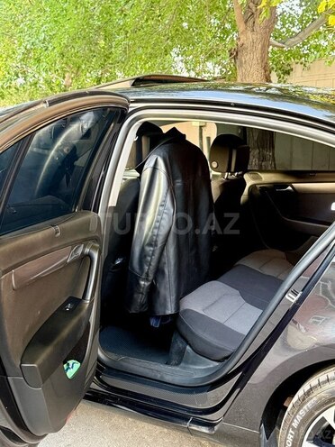 Volkswagen Passat 2012, 202,000 km - 1.8 l - Naxçıvan