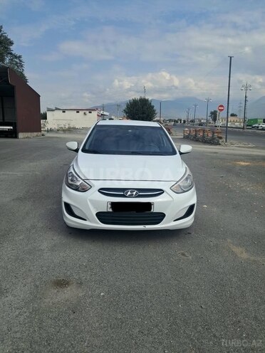 Hyundai Accent 2016, 165,890 km - 1.6 l - Şəki