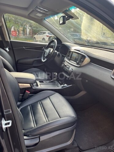 Kia Sorento 2017, 178,650 km - 2.0 l - Bakı