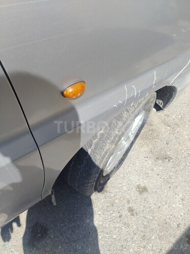 Hyundai H-1 2005, 350,000 km - 2.5 л - Siyəzən
