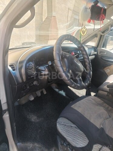 Hyundai H-1 2005, 350,000 km - 2.5 л - Siyəzən