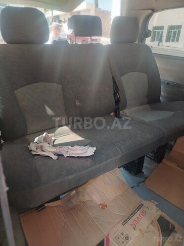 Hyundai H-1 2005, 350,000 km - 2.5 л - Siyəzən
