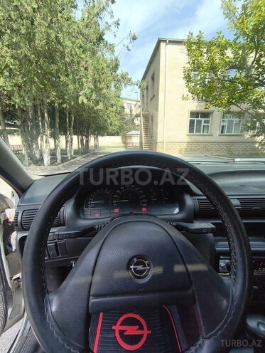 Opel Astra 1994, 475,621 km - 1.8 л - Bakı