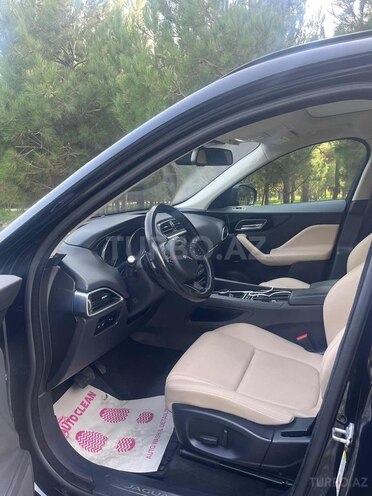Jaguar F-Pace 2017, 119,300 km - 2.0 l - Bakı