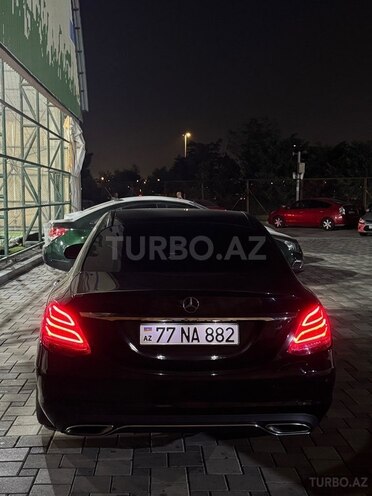 Mercedes  2017, 240,000 km - 2.0 l - Bakı