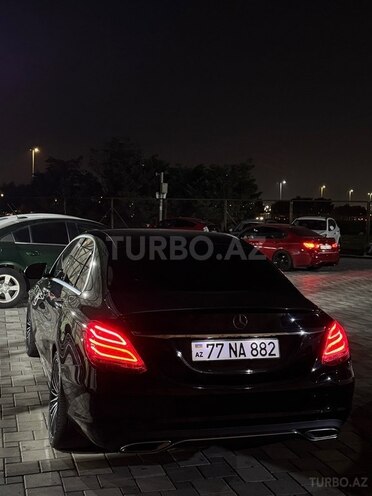 Mercedes  2017, 240,000 km - 2.0 l - Bakı