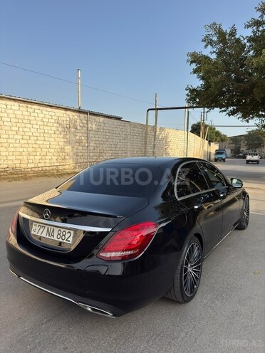 Mercedes  2017, 240,000 km - 2.0 l - Bakı