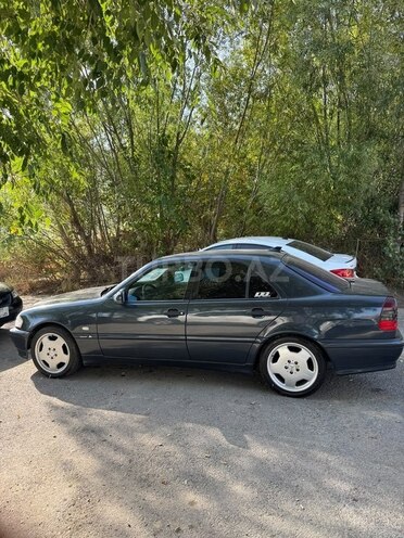 Mercedes C 180 1998, 299,000 km - 1.8 л - Bakı