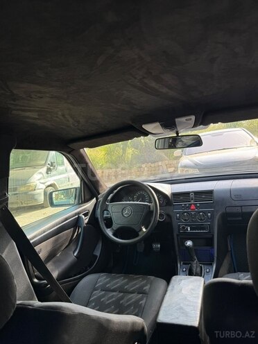 Mercedes C 180 1998, 299,000 km - 1.8 л - Bakı