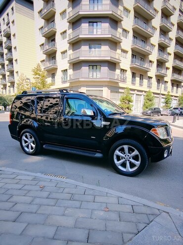 Nissan Pathfinder 2006, 238,000 km - 4.0 l - Bakı