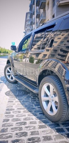 Nissan Pathfinder 2006, 238,000 km - 4.0 l - Bakı