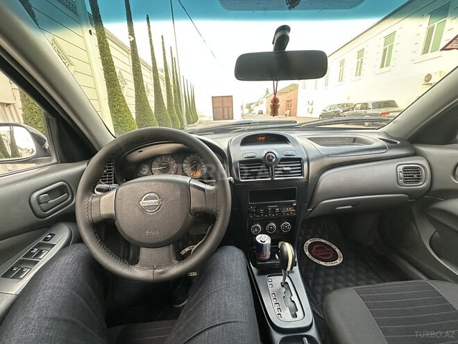 Nissan Sunny 2011, 260,000 km - 1.6 l - Bakı