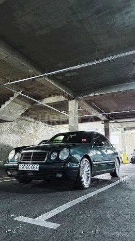 Mercedes E 230 1997, 252,000 km - 2.3 л - Bakı
