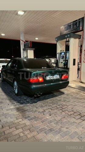 Mercedes E 230 1997, 252,000 km - 2.3 л - Bakı