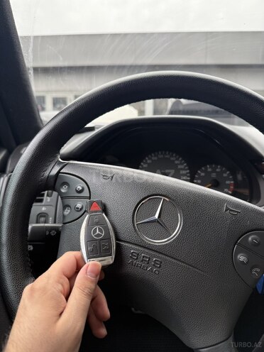 Mercedes E 230 1997, 252,000 km - 2.3 л - Bakı