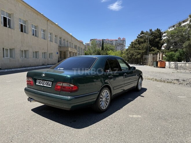 Mercedes E 230 1997, 252,000 km - 2.3 л - Bakı