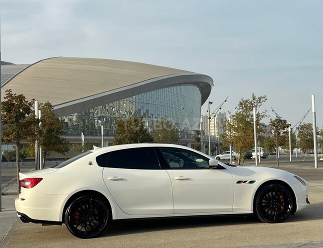 Maserati Quattroporte 2013, 137,000 km - 3.8 l - Bakı