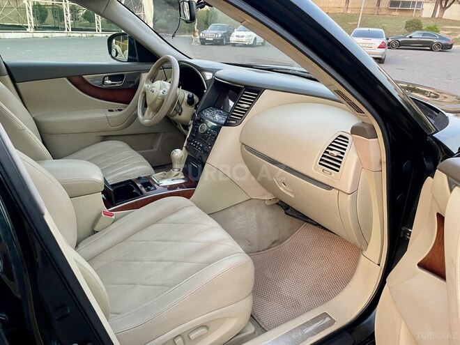 Infiniti FX35 2010, 331,000 km - 3.5 l - Bakı