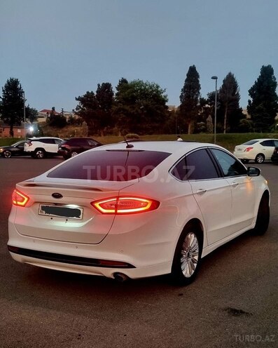 Ford Fusion (North America) 2015, 234,836 km - 2.0 l - Gəncə